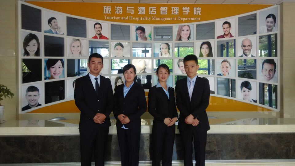 乐好千秋职业装服装展示